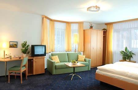 Hotel-Landpension Postwirt Kirchensittenbach Εξωτερικό φωτογραφία